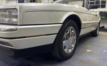 Cadillac-allante-1991-white-19