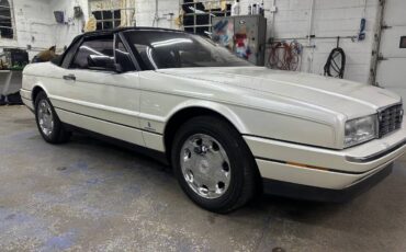 Cadillac-allante-1991-white-7