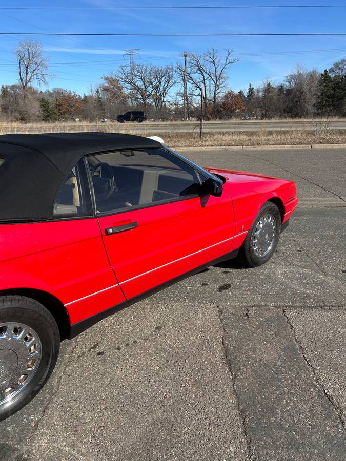 Cadillac-allante-1993-red-8