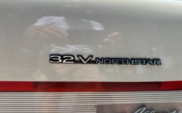 Cadillac-allante-1993-white-10