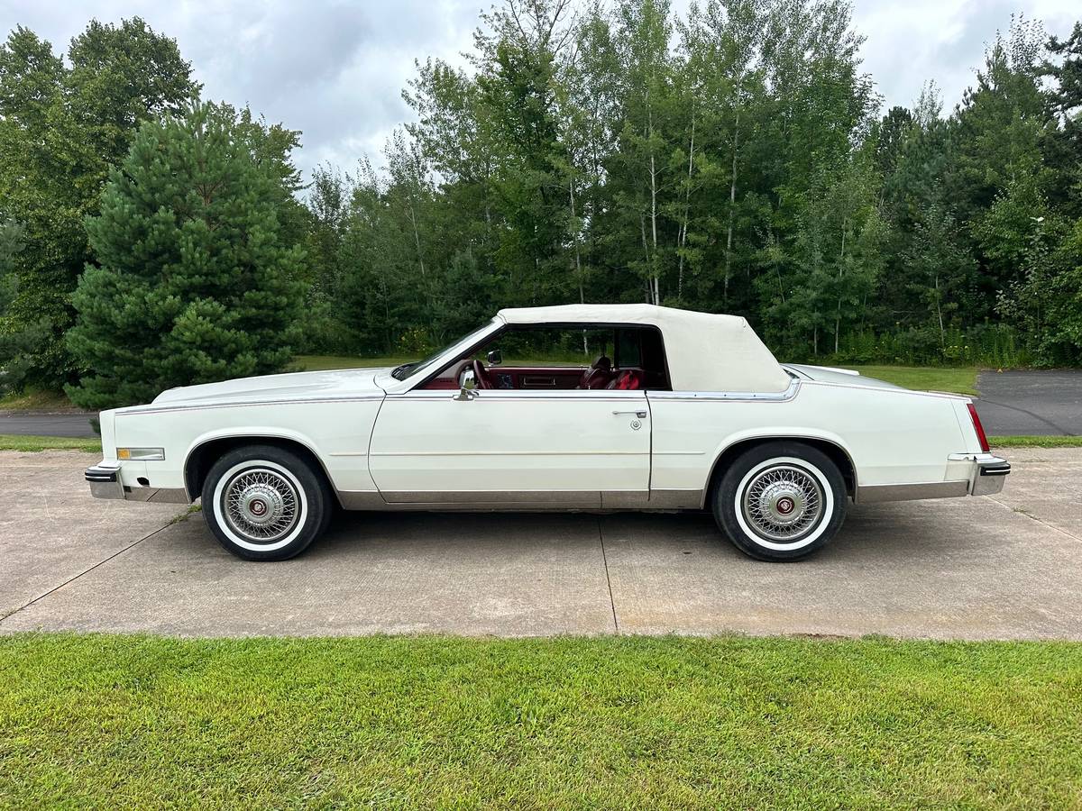 Cadillac-biarritz-1985-white-8