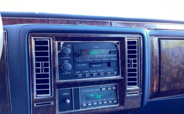 Cadillac-brougham-1991-blue-16