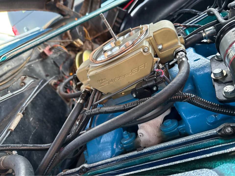 Cadillac-calais-1966-blue-16