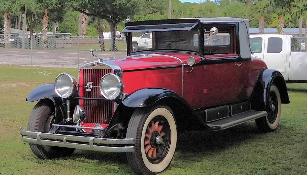 Cadillac-coupe-1928-red-19