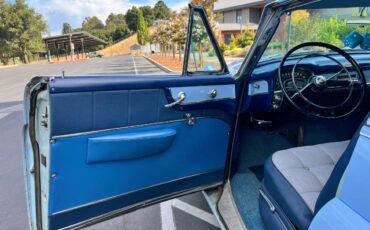 Cadillac-coupe-deville-1952-blue-9