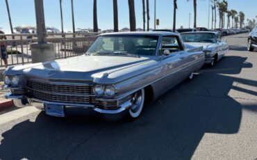 Cadillac-coupe-deville-1963-silver-6