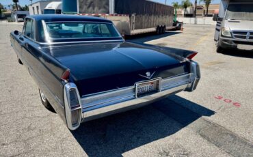 Cadillac-coupe-deville-1964-10
