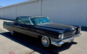 Cadillac-coupe-deville-1964