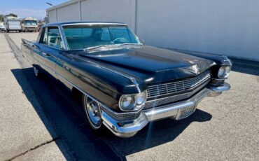 Cadillac-coupe-deville-1964-2