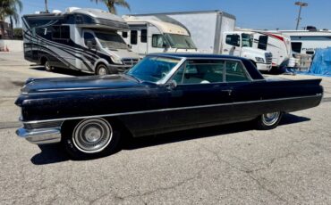 Cadillac-coupe-deville-1964-6