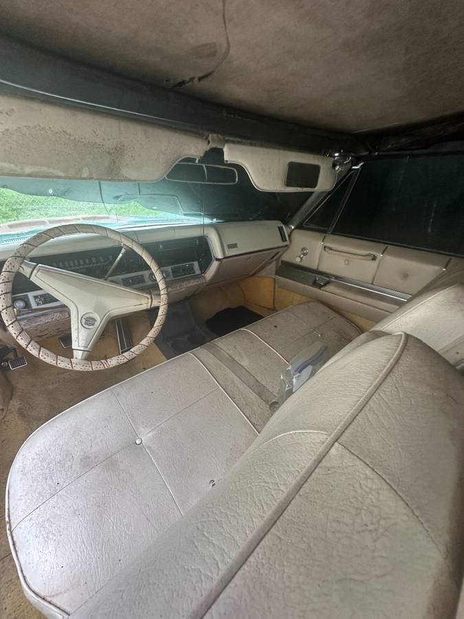Cadillac-coupe-deville-1967-green-5