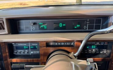 Cadillac-coupe-deville-1988-brown-17