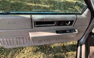 Cadillac-coupe-deville-1988-brown-19