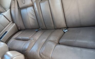 Cadillac-coupe-deville-1989-1
