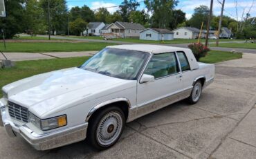 Cadillac-coupe-deville-1992-white