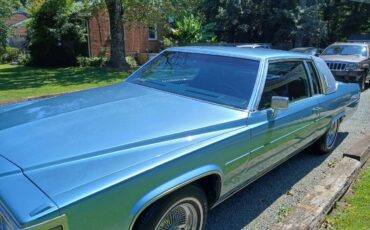 Cadillac-coupe-deville-diesel-1981-blue-12