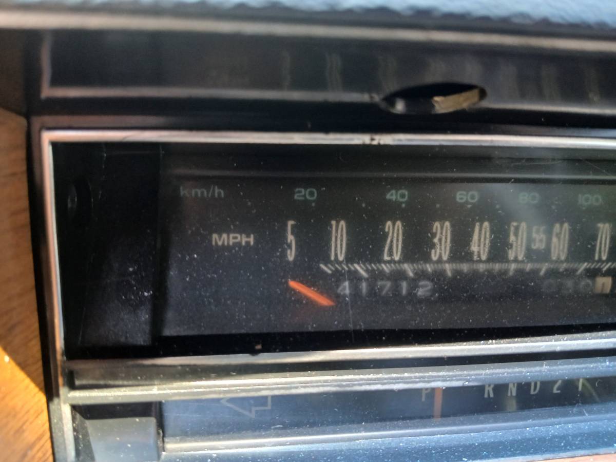 Cadillac-coupe-deville-diesel-1981-blue-5