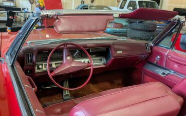 Cadillac-de-ville-convertible-1967-red-8