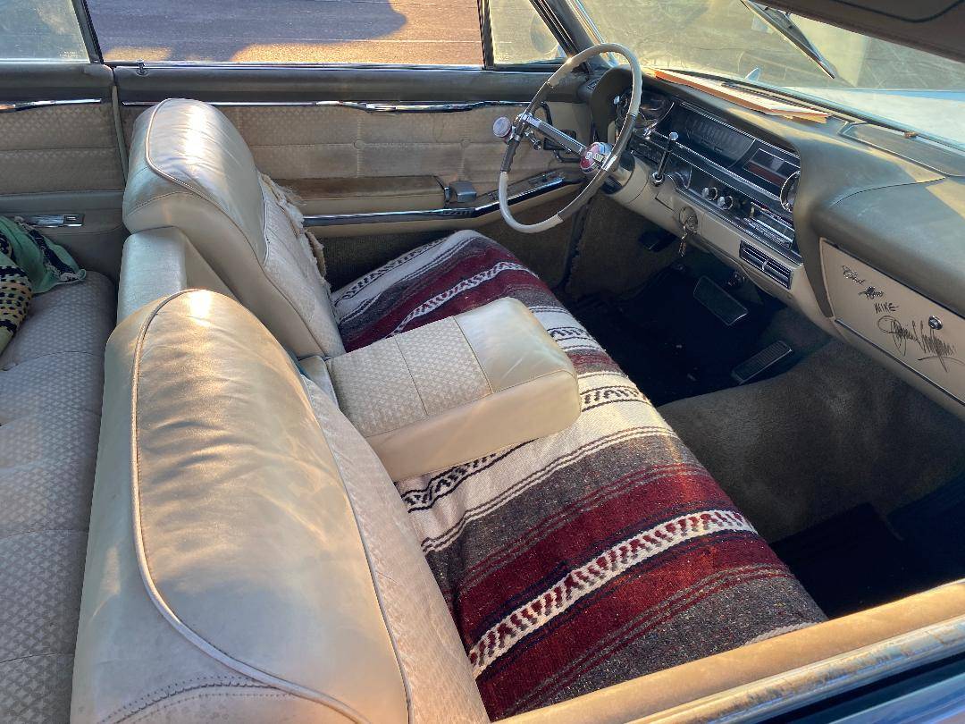 Cadillac-deville-1963-white-3