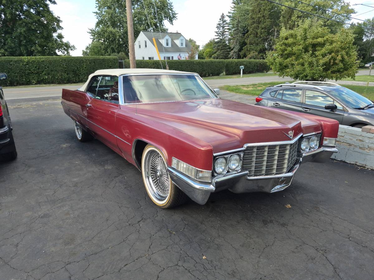 Cadillac-deville-1969-red-4