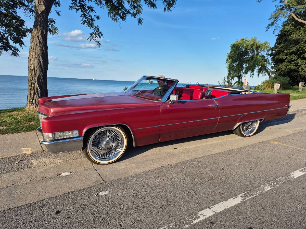 Cadillac-deville-1969-red