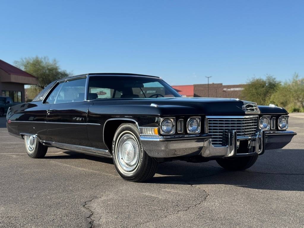 Cadillac-deville-1972-black-97