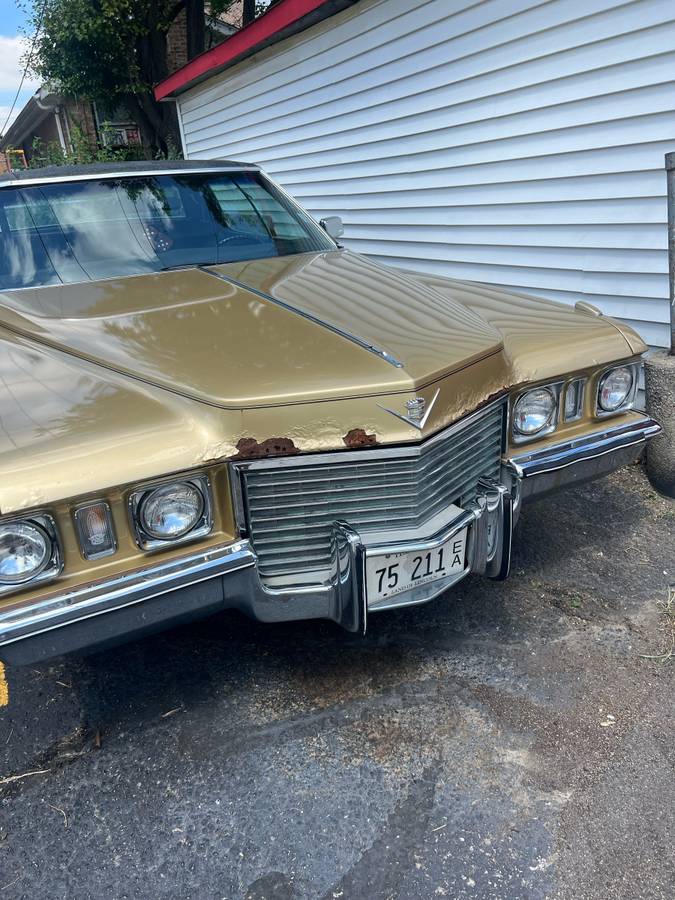 Cadillac-deville-1972-custom-2