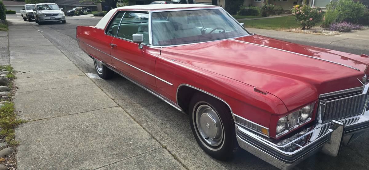 Cadillac-deville-1973-red-2