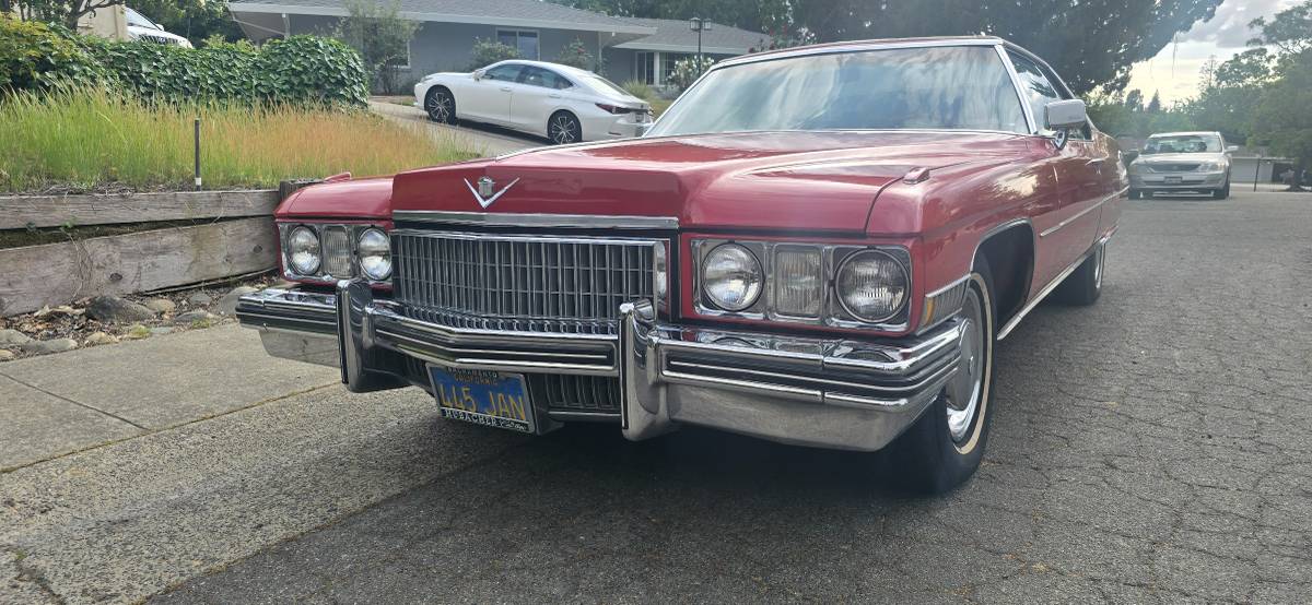 Cadillac-deville-1973-red-23