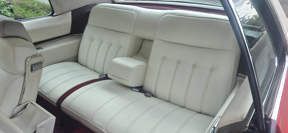 Cadillac-deville-1973-red-9