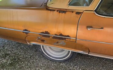 Cadillac-deville-1976-orange-3
