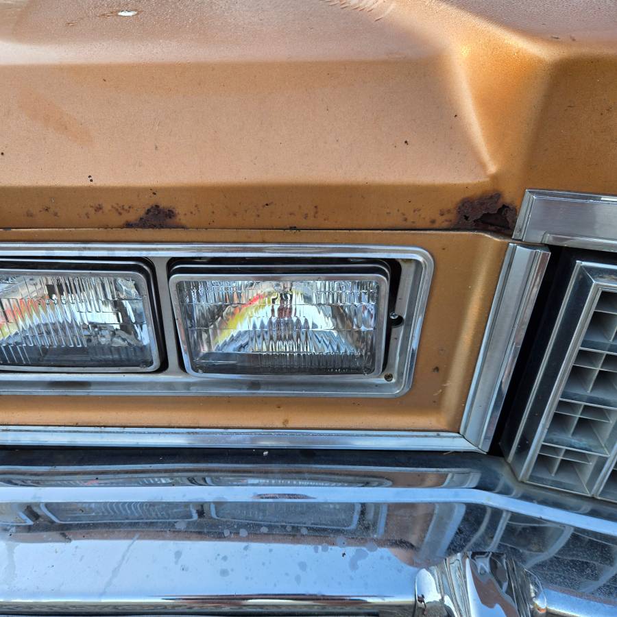 Cadillac-deville-1976-orange-9