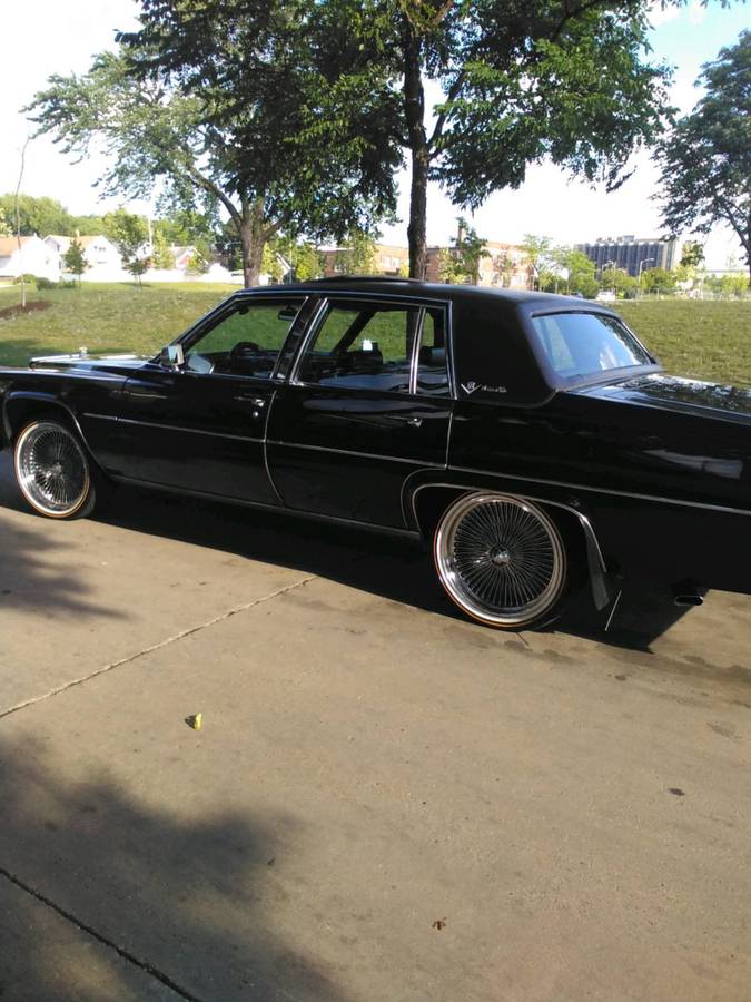 Cadillac-deville-1978-black-1