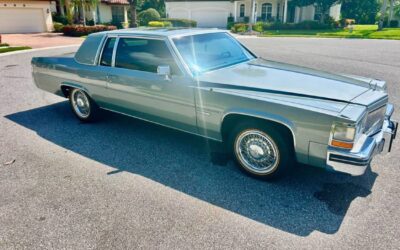 Cadillac deville 1983