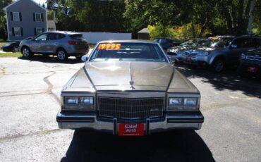 Cadillac-deville-1983-grey-1