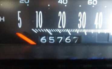 Cadillac-deville-1983-grey-15