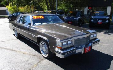 Cadillac-deville-1983-grey-2