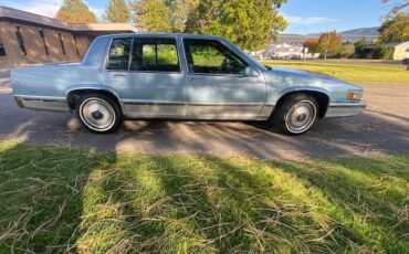 Cadillac-deville-1993-blue-1