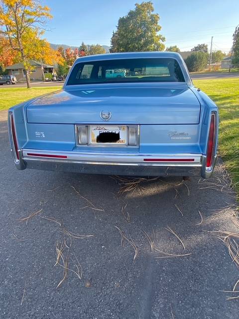 Cadillac-deville-1993-blue-2