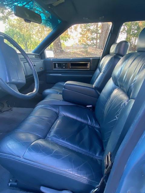 Cadillac-deville-1993-blue-4