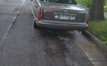 Cadillac-deville-1994-silver-3