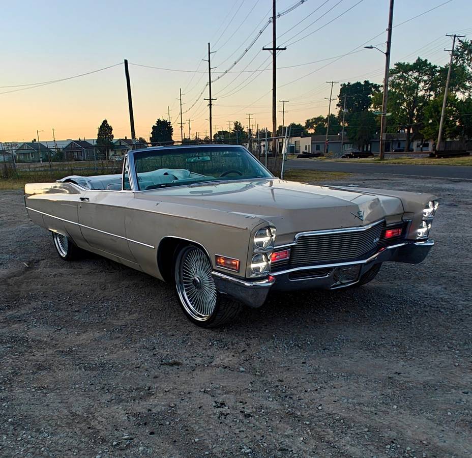 Cadillac-deville-convertible-1968-custom-2
