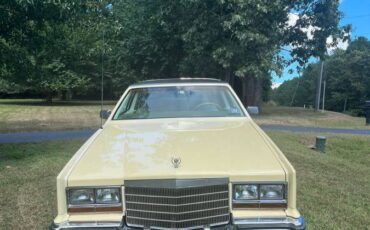Cadillac-eldorado-1982-yellow-1
