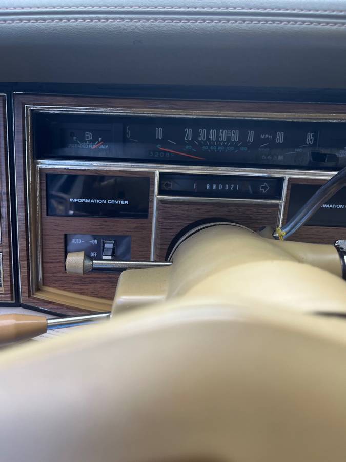 Cadillac-eldorado-1982-yellow-6
