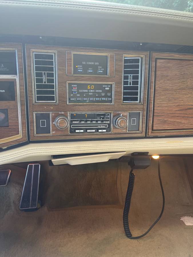 Cadillac-eldorado-1982-yellow-7