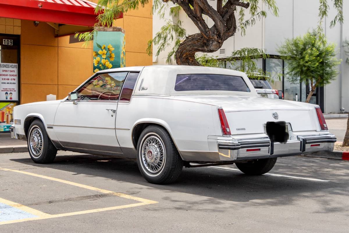 Cadillac-eldorado-1983-white-6