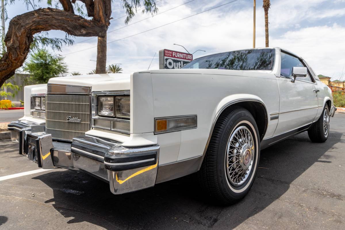 Cadillac-eldorado-1983-white