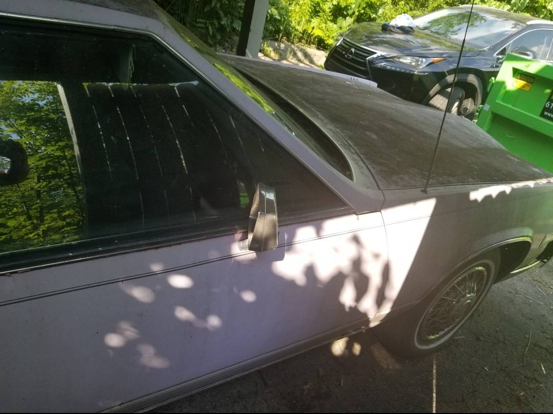 Cadillac-eldorado-1985-custom-6