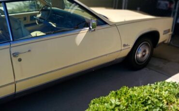 Cadillac-eldorado-base-1979-2