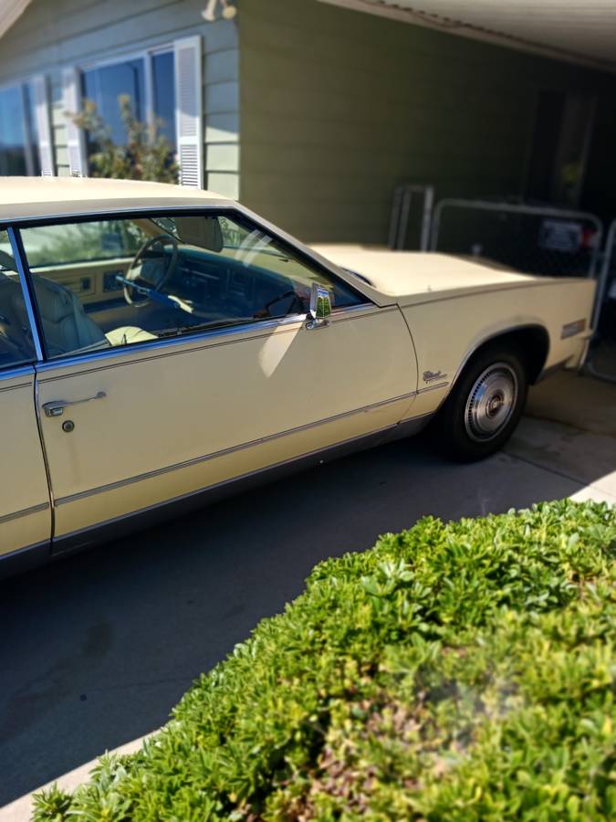 Cadillac-eldorado-base-1979-2